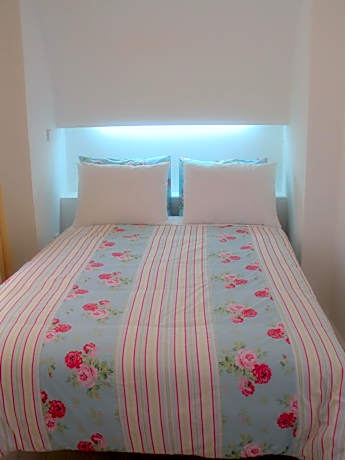 Double Room with Terrace with private bathroom