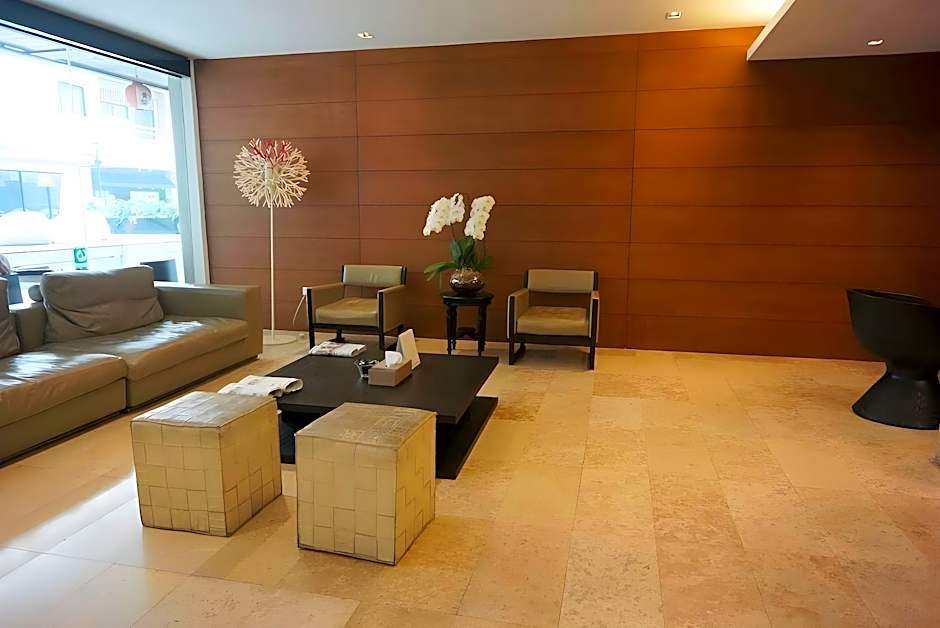 S33 Compact Sukhumvit Hotel