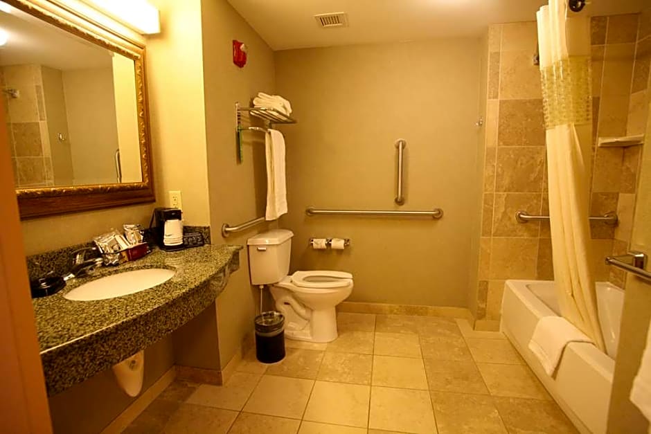 Hampton Inn & Suites Bemidji