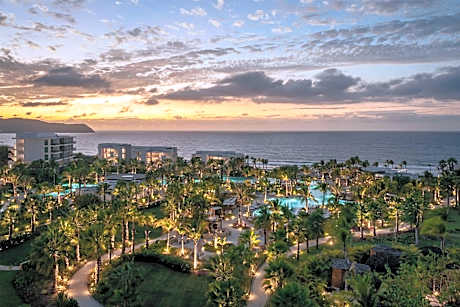 Conrad Punta de Mita