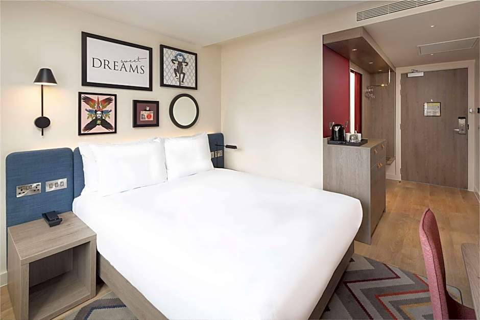 Hampton By Hilton London City