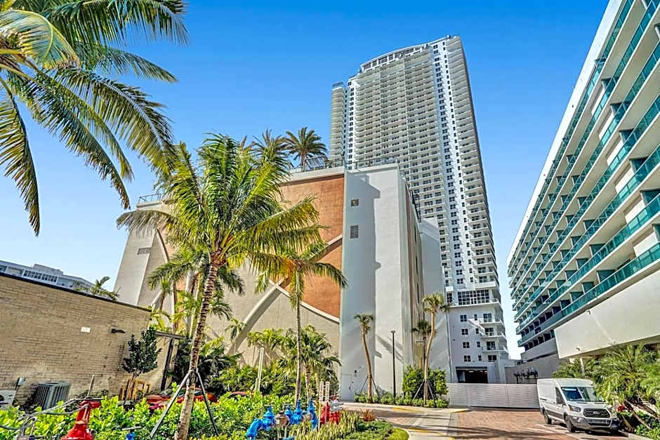 Amazing Apartments At H Beach House