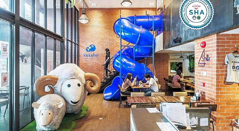 Kokotel Bangkok Surawong