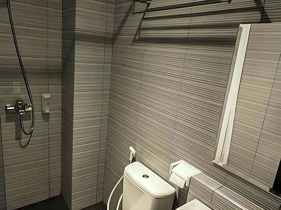 La Asiana Express (Formerly dbest express)