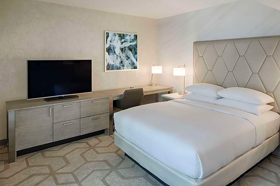 The Kingsley Bloomfield Hills - a DoubleTree by Hilton