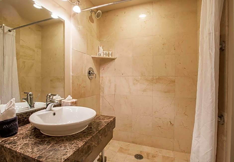 Magnolia Hotel Omaha