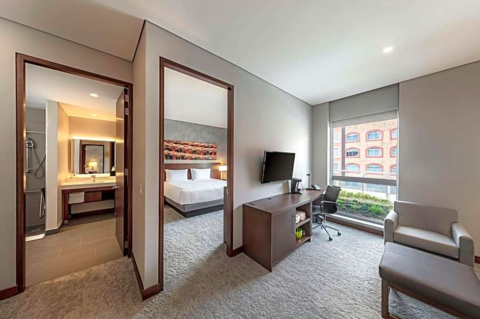 Hyatt Place Bogota Convention Center