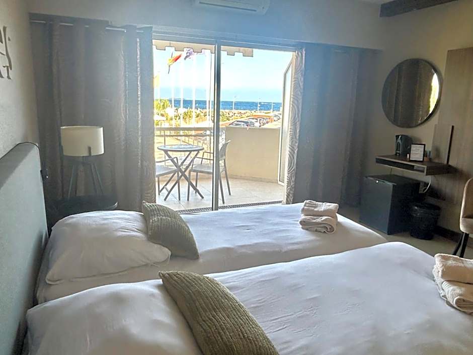 Riviera Beach Hotel