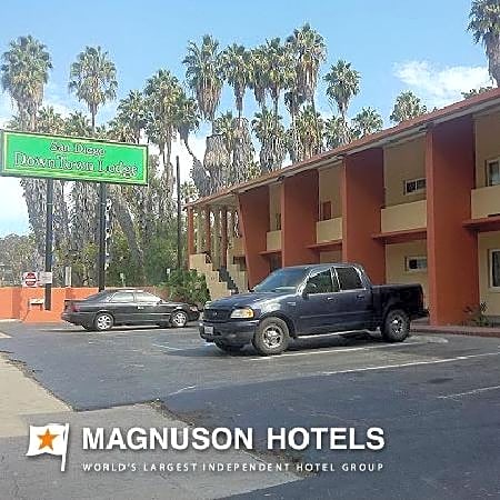 San Diego Downtown Lodge