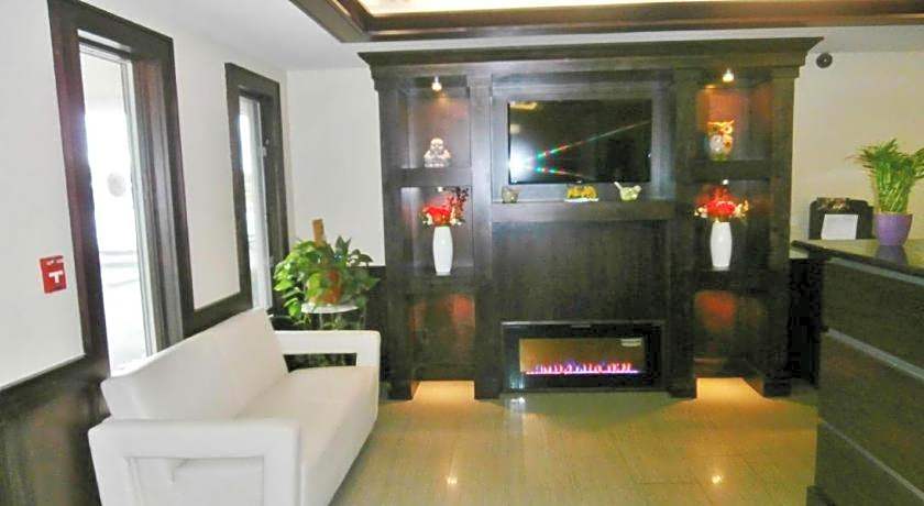 Americas Best Value Inn & Suites Thief River Falls