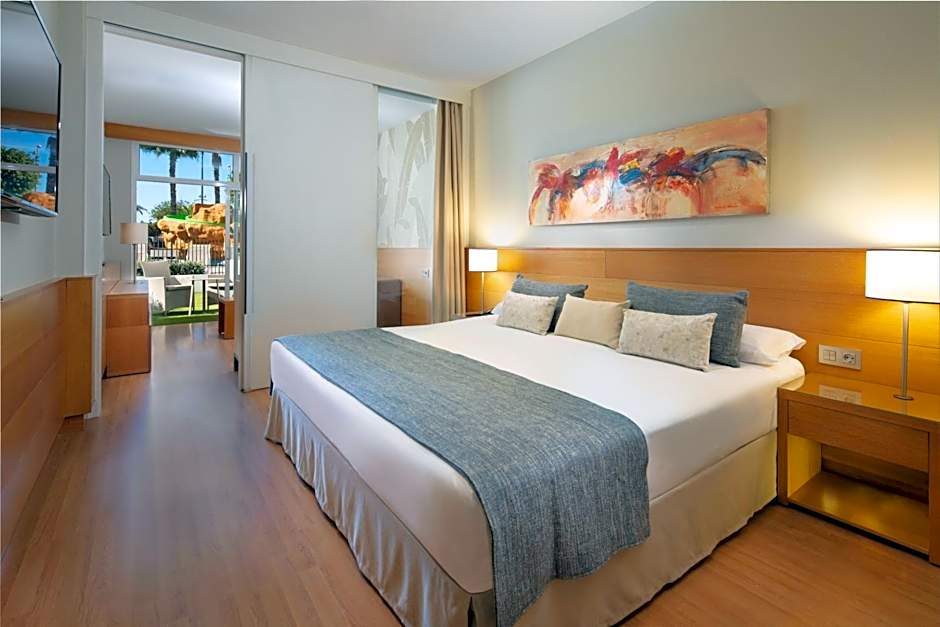 Photo 1 of 6 of Junior Suite with Garden View