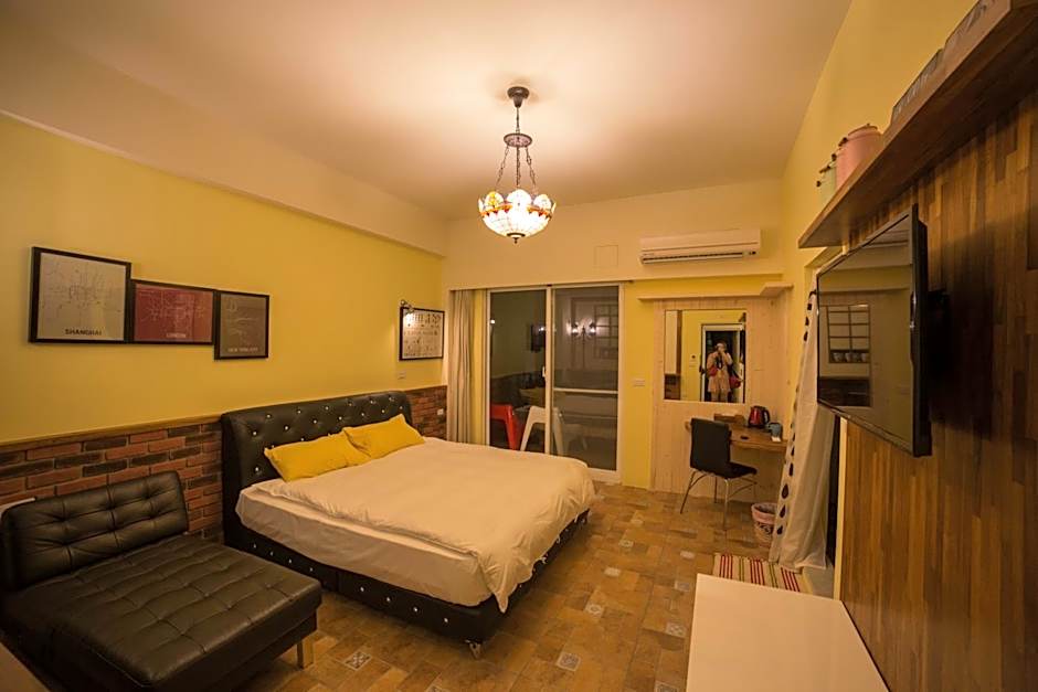Oia Cafe B&B
