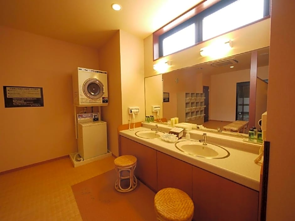 Hotel Route-Inn Shiojirikita Inter