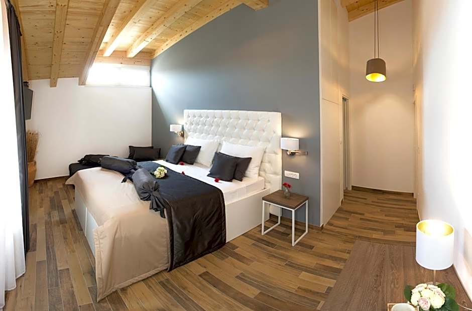 Aspalathos Residence