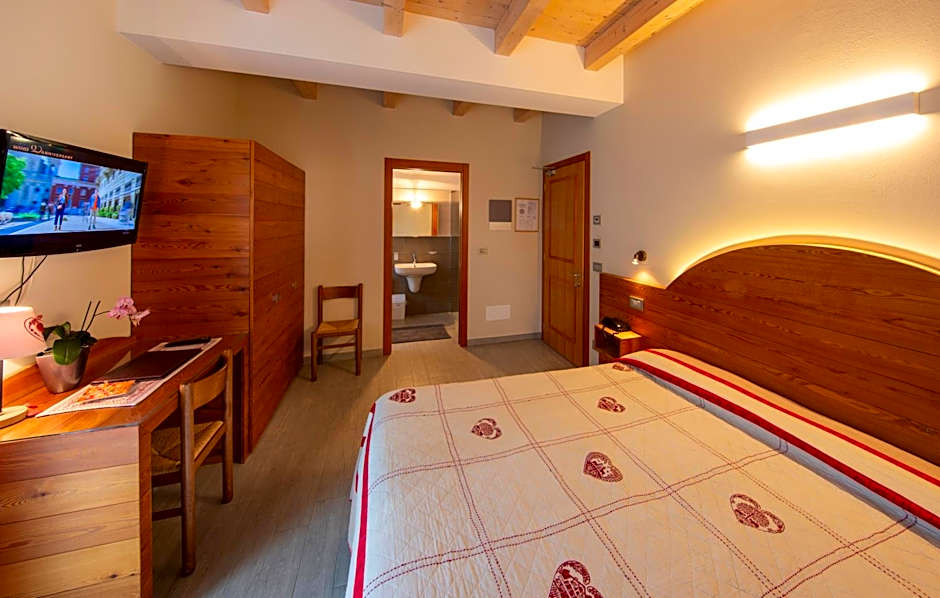 Albergo Edelweiss - LareSpa