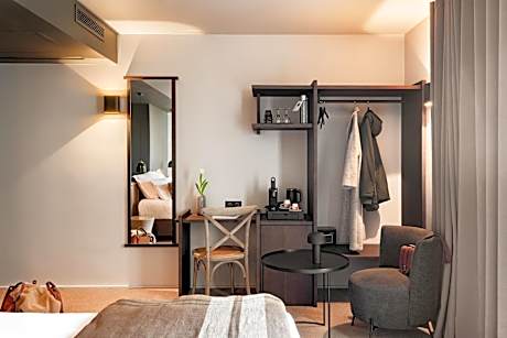 Suite Junior ( 2 Adults)