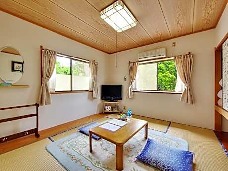 Japanese-Style Twin Room