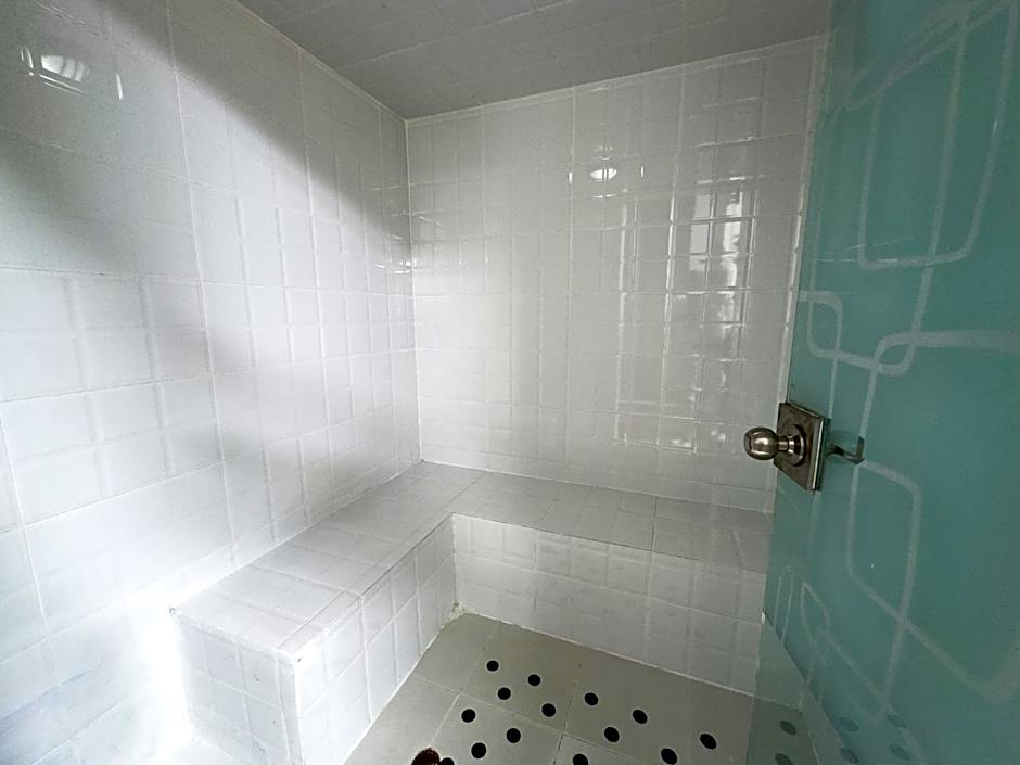 Hotel Bolivariana Plaza