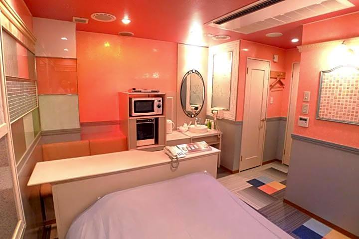 Hotel GOLF II Atsugi (Adult Only)