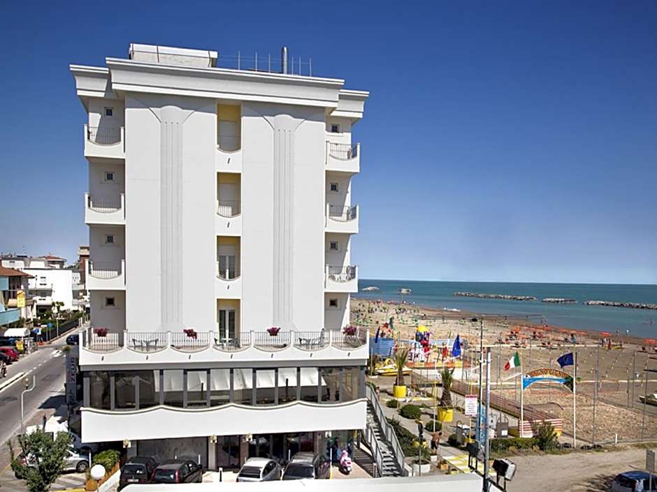 Hotel Zeus