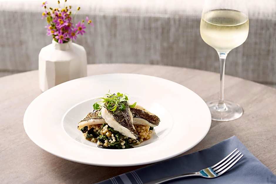 The Pell - JDV by Hyatt