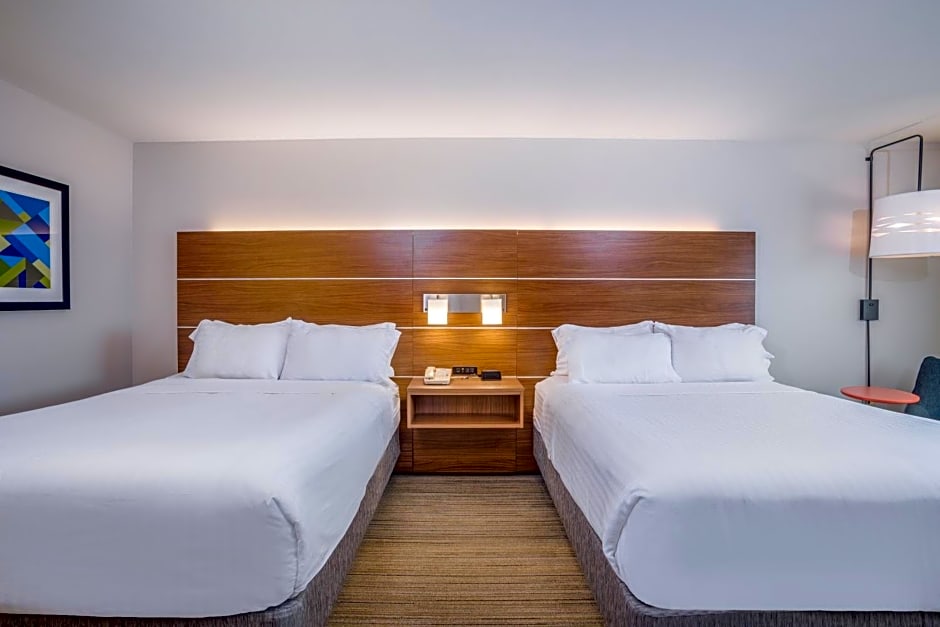 Holiday Inn Express Wisconsin Dells By IHG