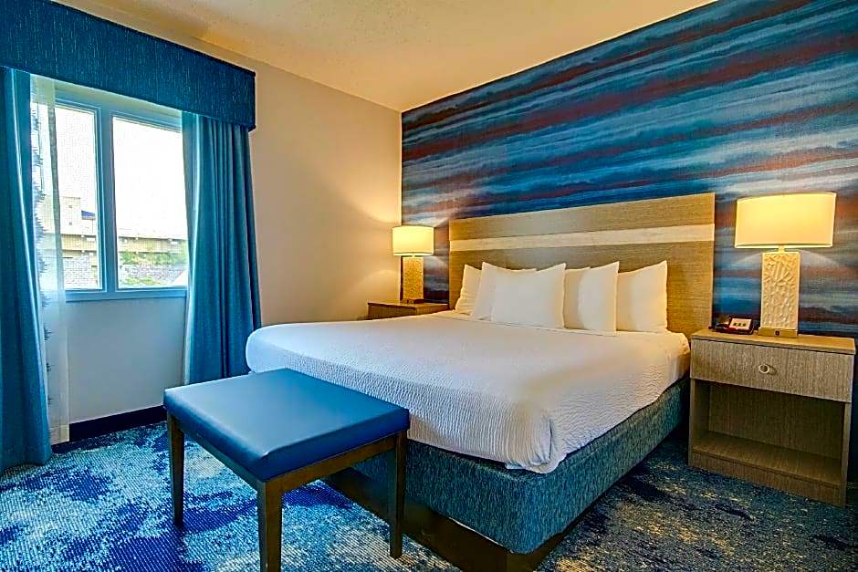 Atlantic Sands Hotel and Conference Center