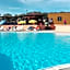 casa mirice in residence con piscina ,wifi,climatizzatore vicino al mare