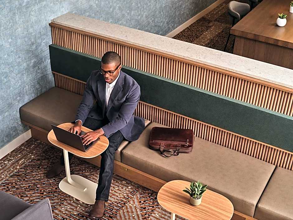 Staybridge Suites Chicago O'Hare - Rosemont