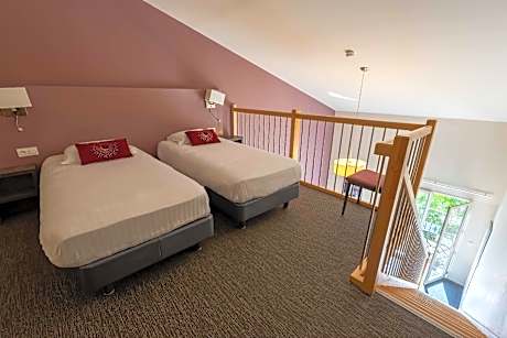 Superior Family Room With A Queen-Size Bed Or 2  Single Beds On The Mezzanine