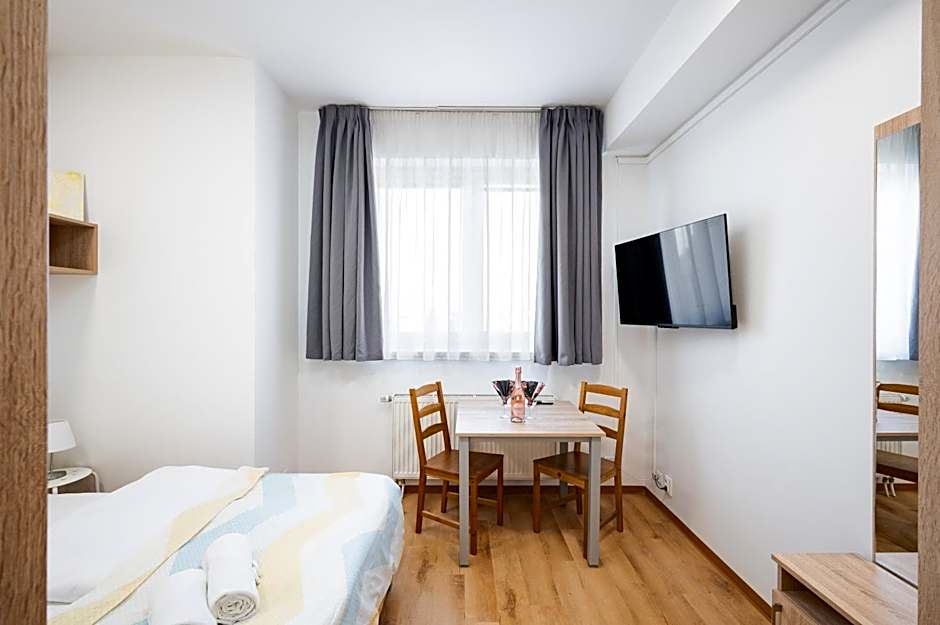 University Hotel