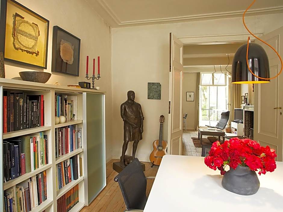 B&B Alphabet - Luxury Guesthouse and Art Gallery
