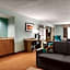 Wingate by Wyndham Louisville East