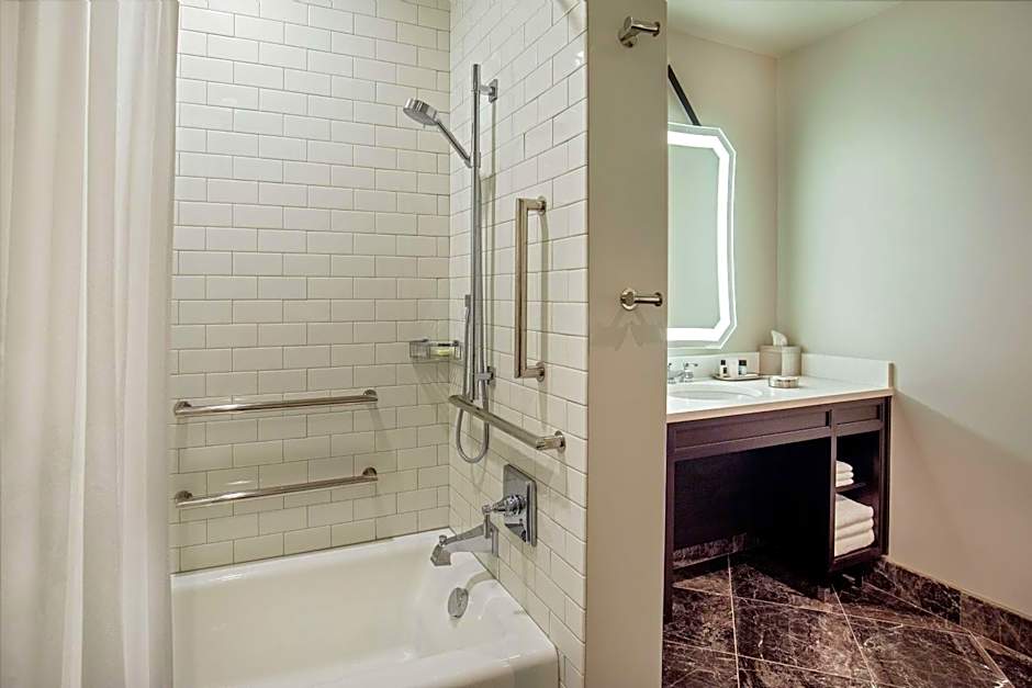 The Virginian Lynchburg, Curio Collection By Hilton