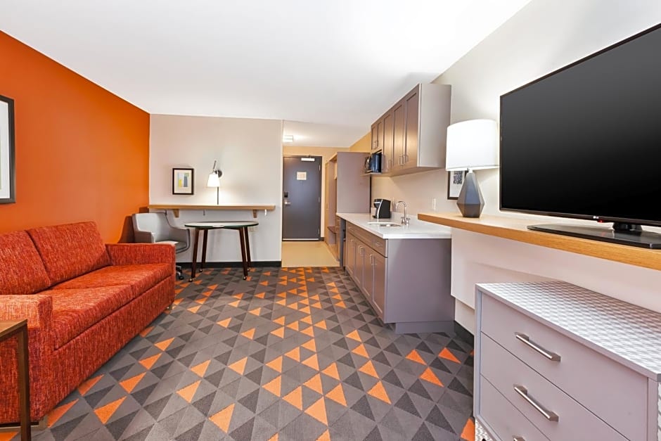 Holiday Inn & Suites - Toledo Southwest - Perrysburg