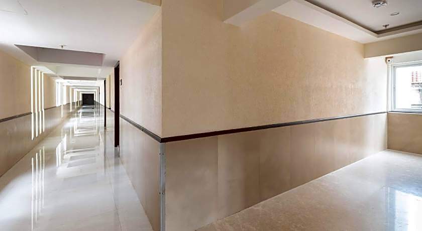 StayBird - B Suite Business Hotel 