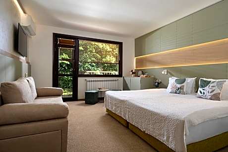 Standard Double or Twin Room with Garden View
