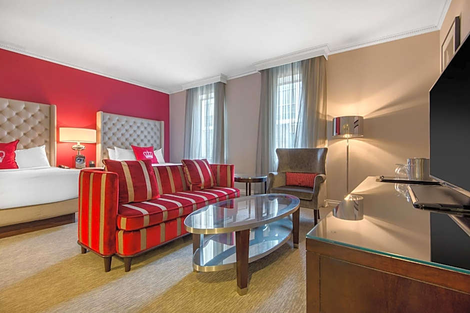 The Omni King Edward Hotel