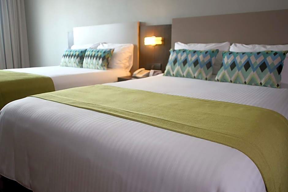 Aranjuez Hotel & Suites