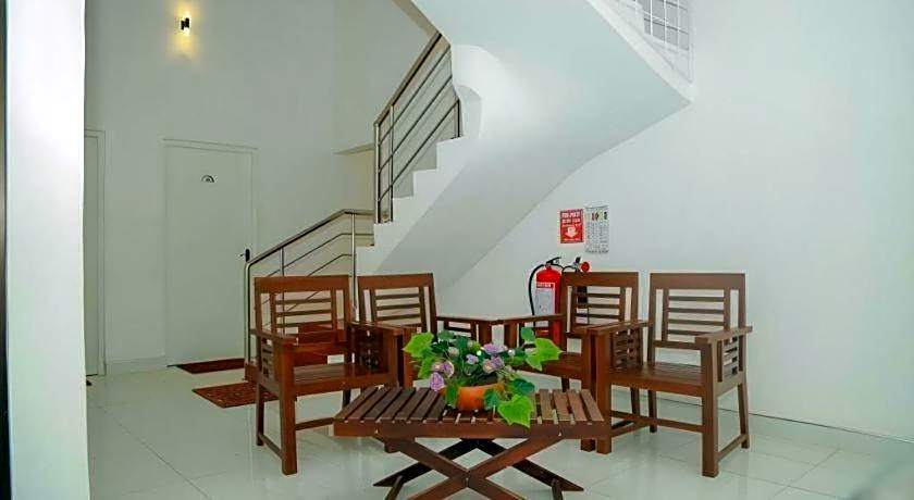 Hotel Moonstone