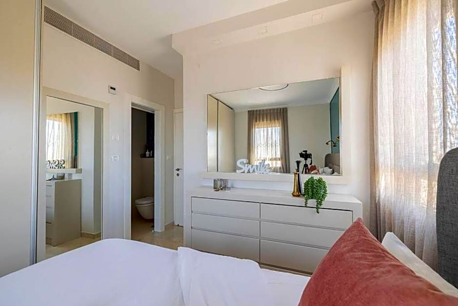 Apartment in Sarei Israel Blvd, Jerusalem