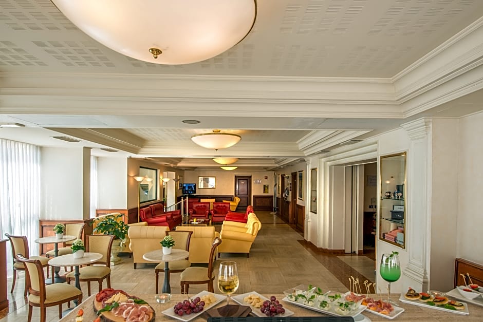 Just Hotel Saronno