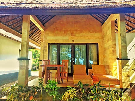 Jemeluk Beach Bungalows