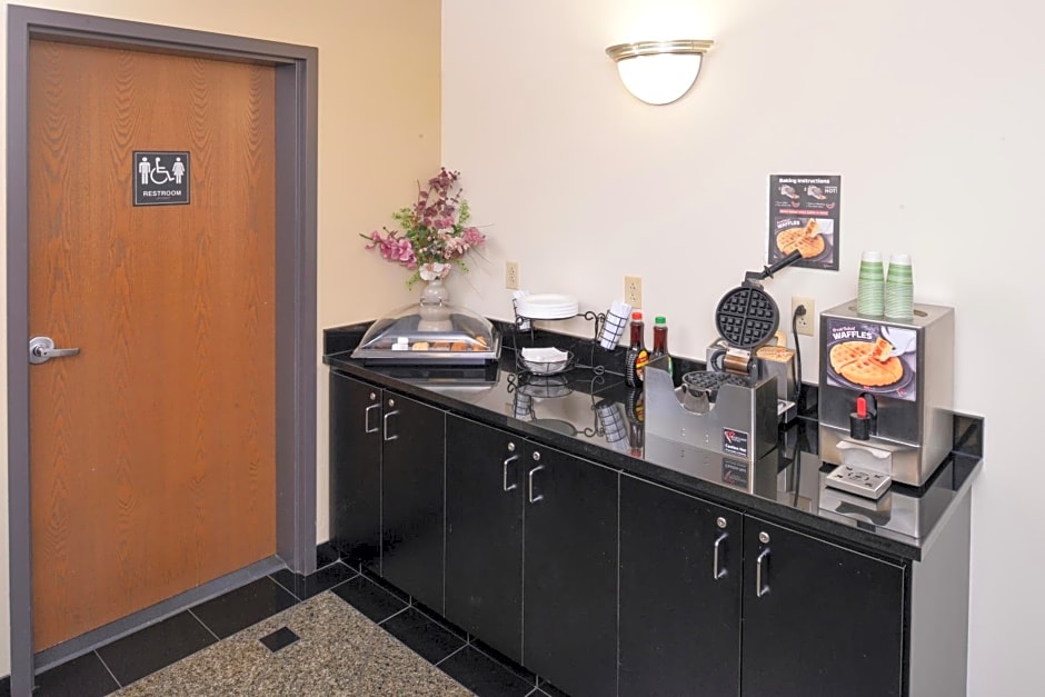 Americas Best Value Inn - Collinsville / St. Louis