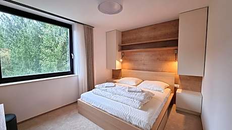 One-Bedroom Apartment with Balcony