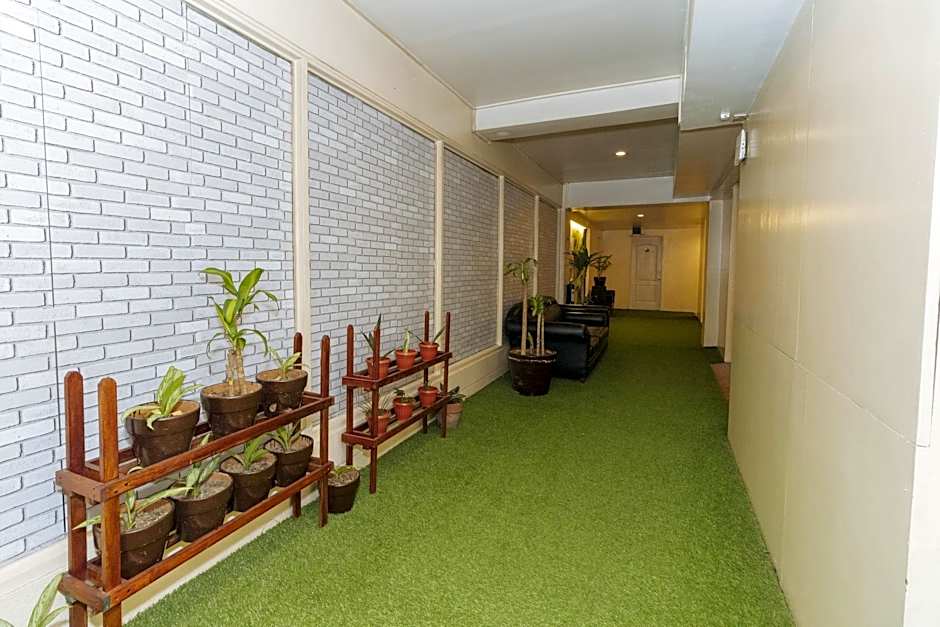 Spaces by Eco Hotels by RedDoorz – Makati, NY