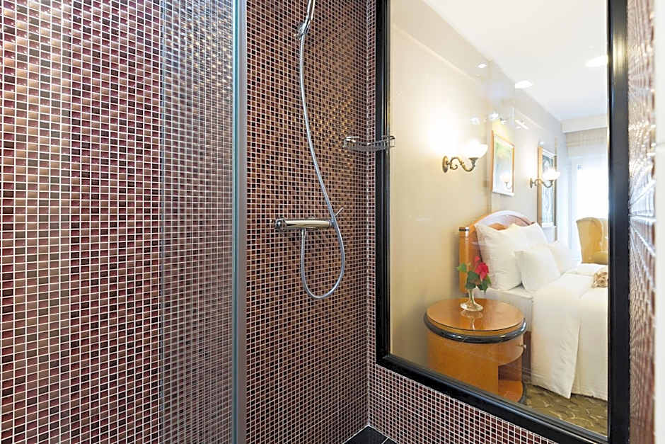 Hotel Sterling Garni