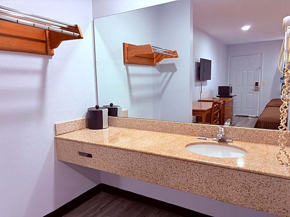 Stay Inn Checotah near Eufaula Lake