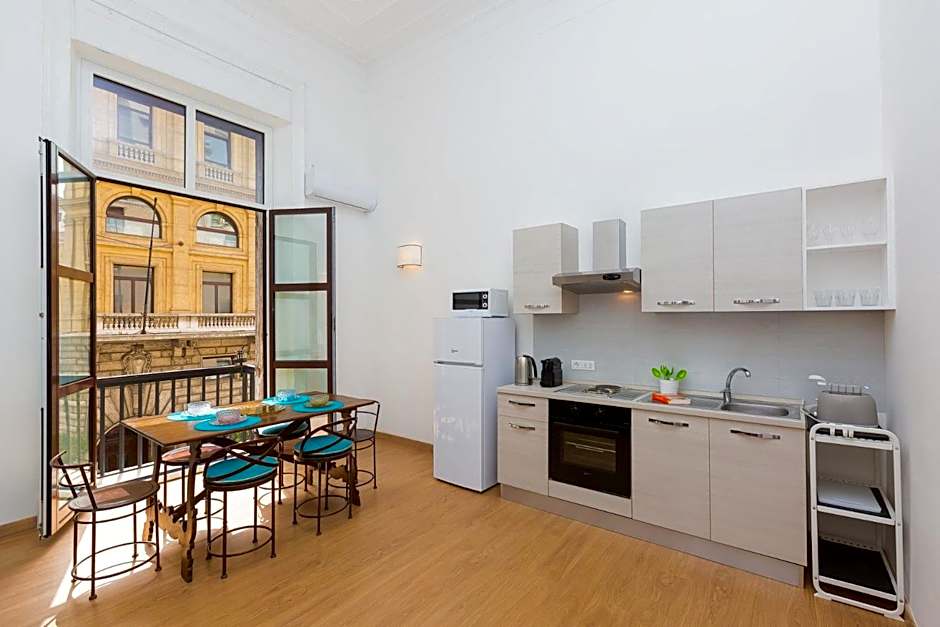 Prestigious Apartment via Barberini