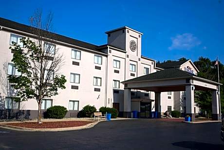 Baymont by Wyndham Portage